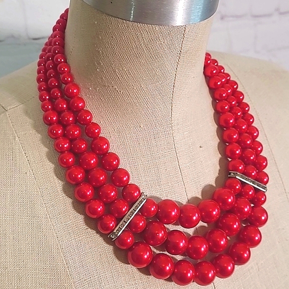 Kosmos Costume Jewelry Cranberry Blood Red Faux Pearl Three Strand Rhinestone - Picture 10 of 17